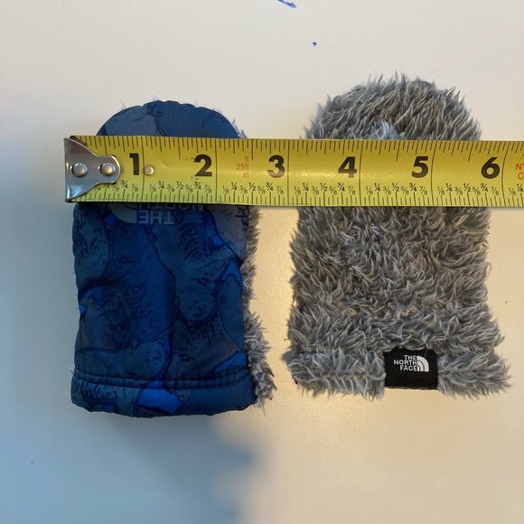 The North Face Infant Mittens (12-24m) - Picture 4 of 5